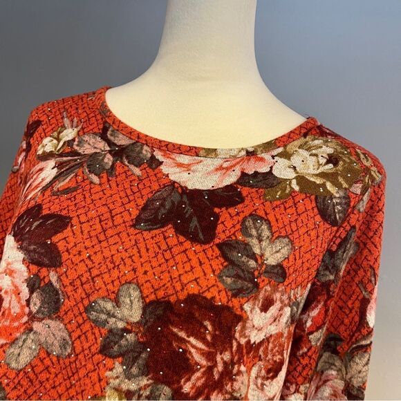 Floral long sleeve boat neckline sweater size Medium - Picture 2 of 13